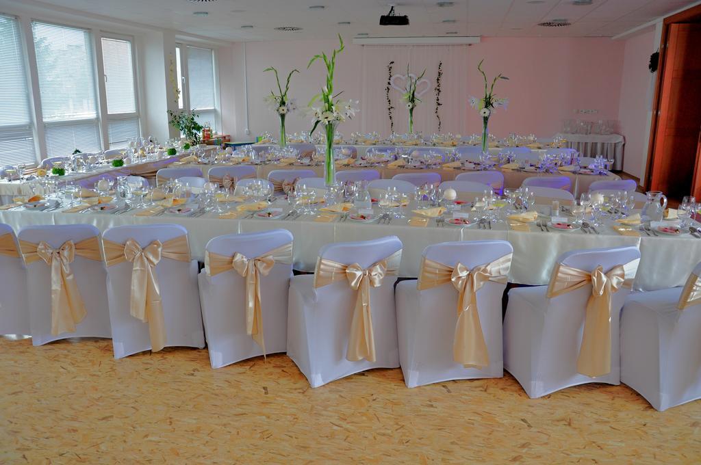 Tatra Hotel Poprad Exterior photo